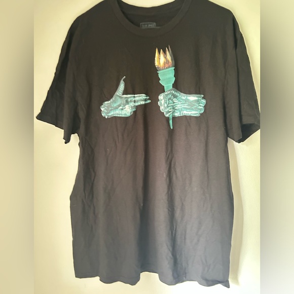 Run The Jewels Liberty T-Shirt - Picture 1 of 2
